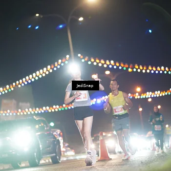 Runner Photo 4406991