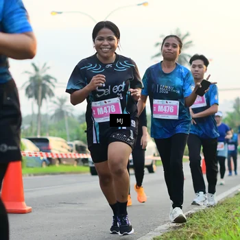 Runner Photo 4407037