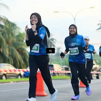 Runner Photo 4407064
