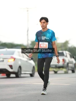 Runner Photo 4407078