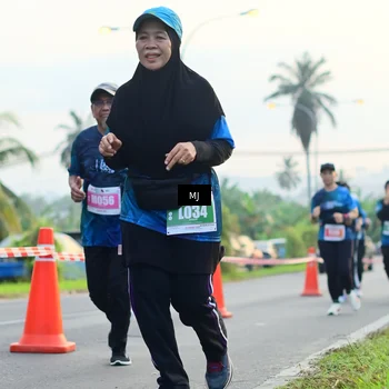 Runner Photo 4407096