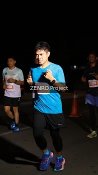 Runner Photo 4407099