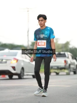Runner Photo 4407101