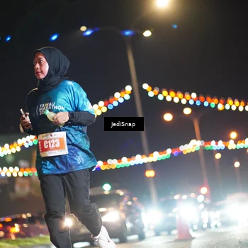 Runner Photo 4407105