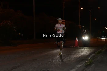 Runner Photo 4407133