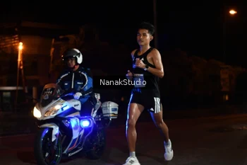 Runner Photo 4407157