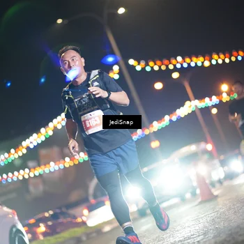Runner Photo 4407194