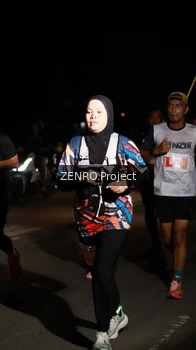 Runner Photo 4407197
