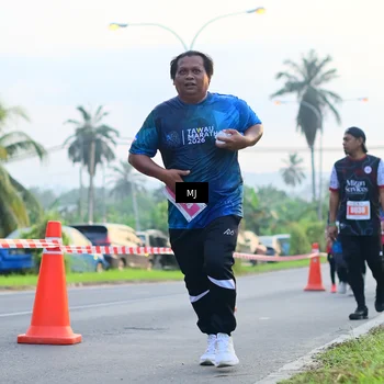 Runner Photo 4407198