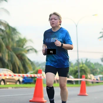 Runner Photo 4407213