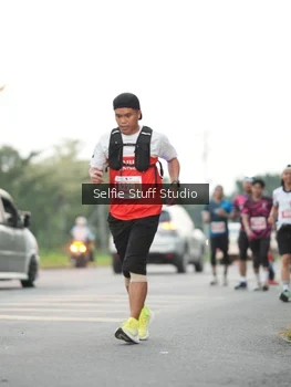 Runner Photo 4407252