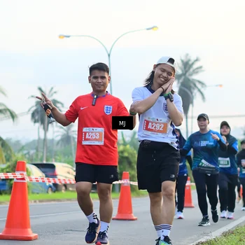 Runner Photo 4407290