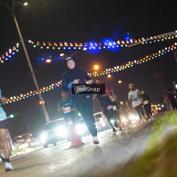 Runner Photo 4407300