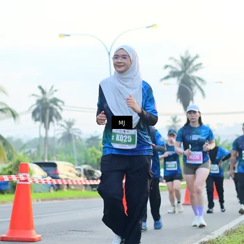 Runner Photo 4407341