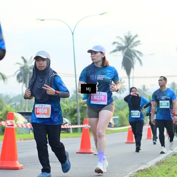 Runner Photo 4407349