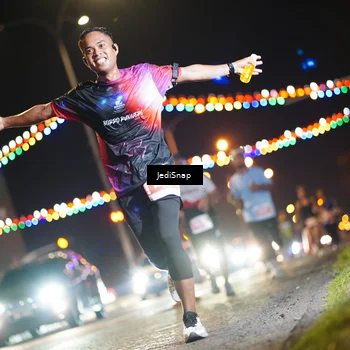 Runner Photo 4407389