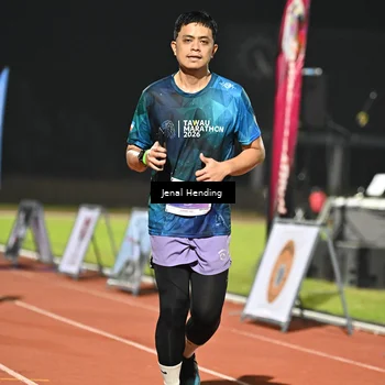 Runner Photo 4407400