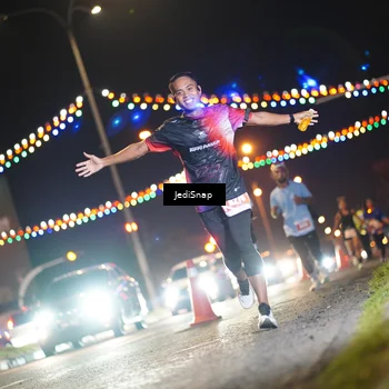 Runner Photo 4407409