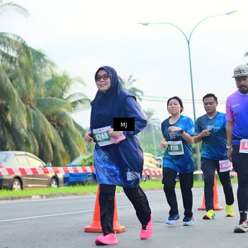 Runner Photo 4407423