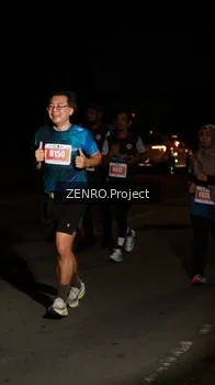 Runner Photo 4407481