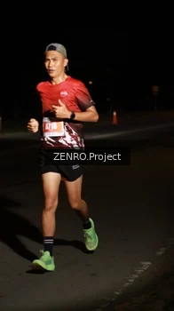 Runner Photo 4407486