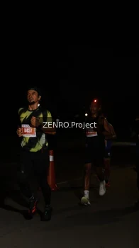 Runner Photo 4407529
