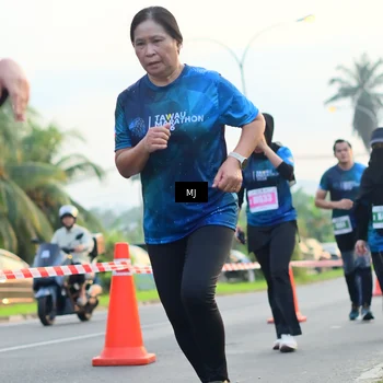 Runner Photo 4407533