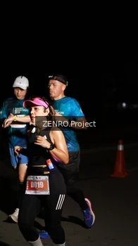 Runner Photo 4407542