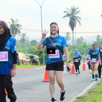 Runner Photo 4407547