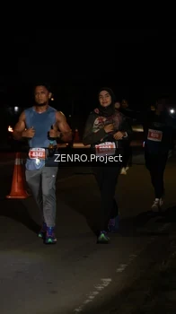 Runner Photo 4407551