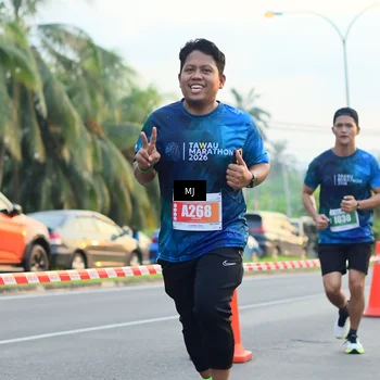 Runner Photo 4407570