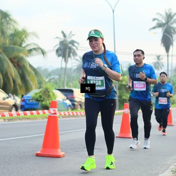 Runner Photo 4407590