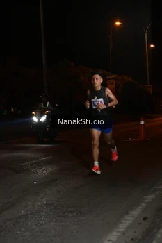 Runner Photo 4407601