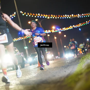 Runner Photo 4407615