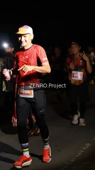 Runner Photo 4407633