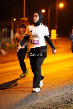 Runner Photo 4407636