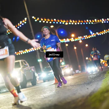 Runner Photo 4407654