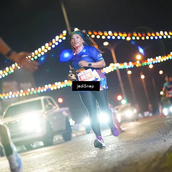 Runner Photo 4407680