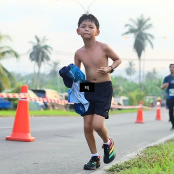 Runner Photo 4407692