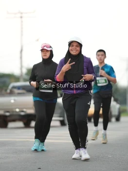 Runner Photo 4407704