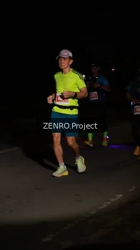 Runner Photo 4407754