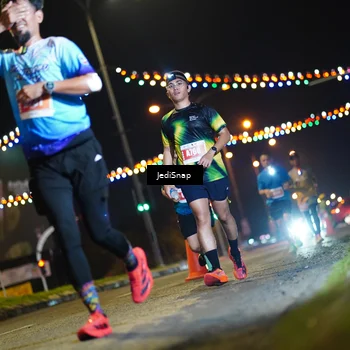 Runner Photo 4407759