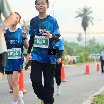 Runner Photo 4407765