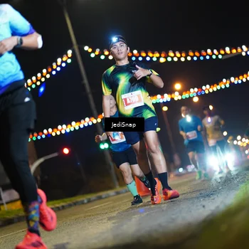 Runner Photo 4407770