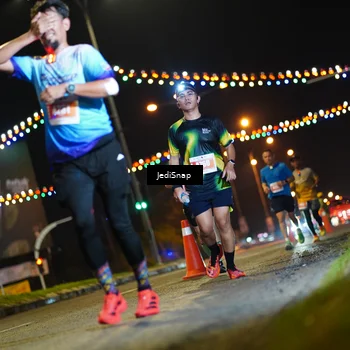 Runner Photo 4407771