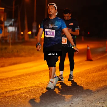 Runner Photo 4407773
