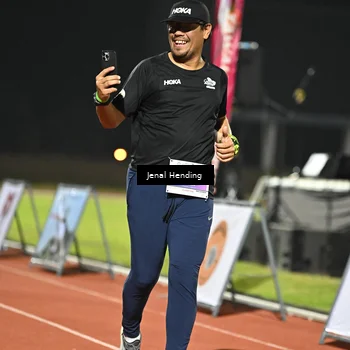 Runner Photo 4407781