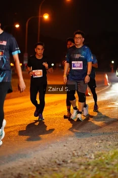 Runner Photo 4407786