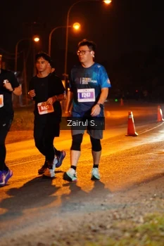 Runner Photo 4407797