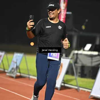 Runner Photo 4407799